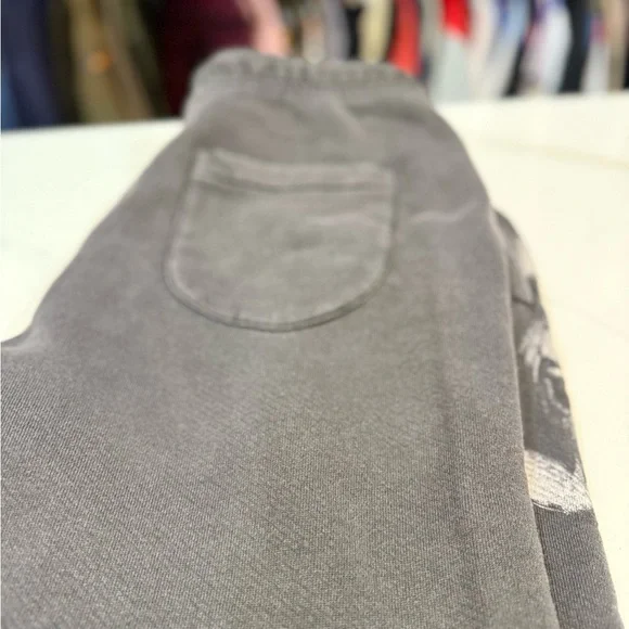 Off-White Gray Graphic Sweatpants - New! - Picture 8 of 13